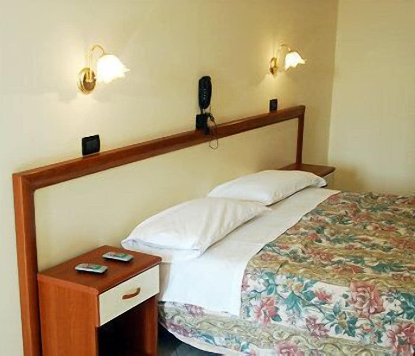 Serafino Liguria Hotel Genova Camera foto